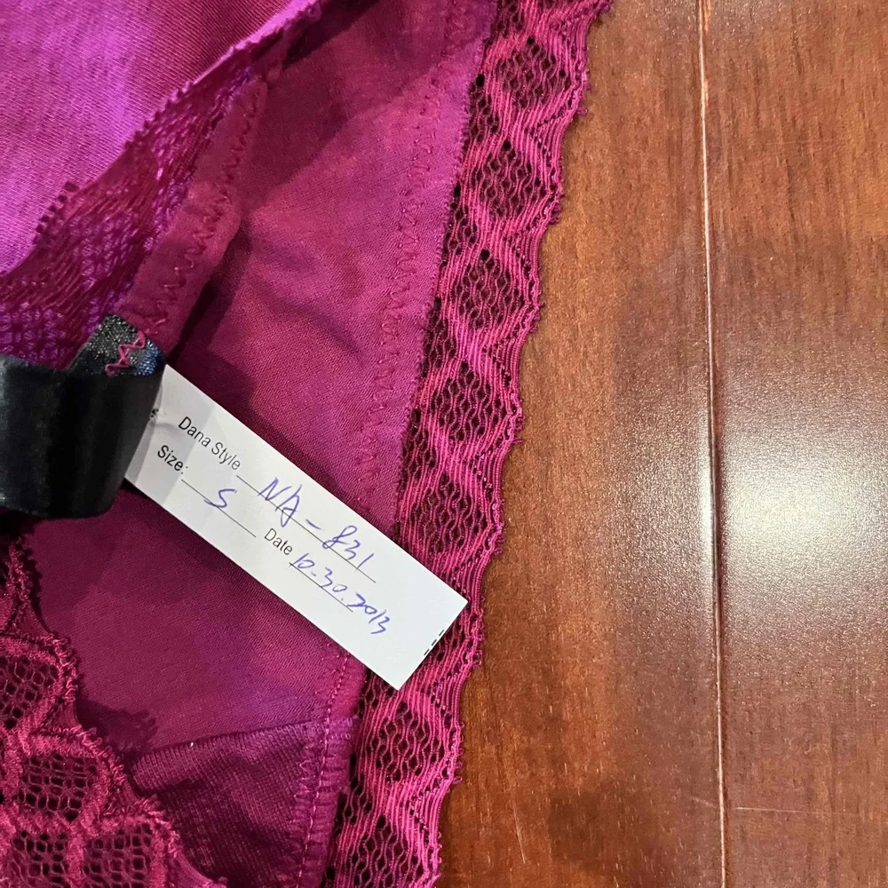 Natori new nwot